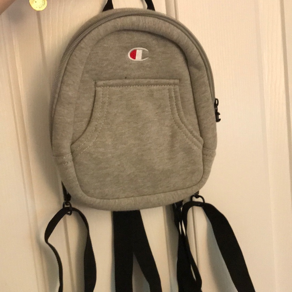 🌸MINI CHAMPION BACKPACK🌸